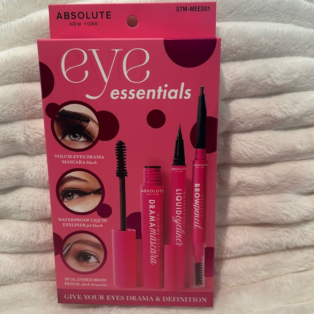 NWT Absolute New York Eye Essentials Mascara, Eyeliner, Pencil.